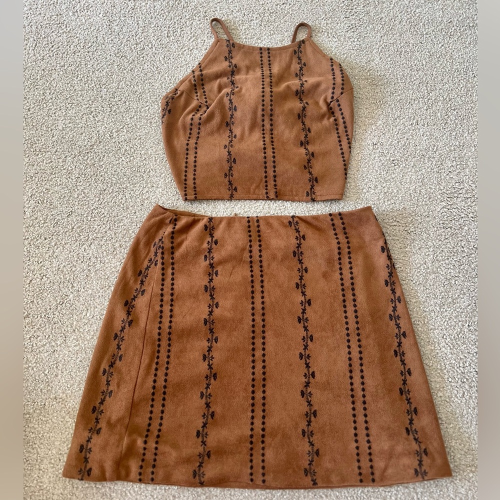Two piece set! Open back and mini skirt!